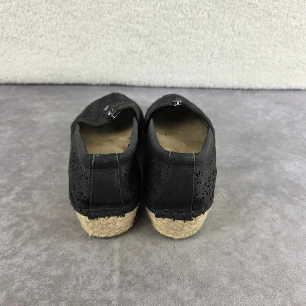 Easy Street Black Laser Cut Floral Espadrille Flats Zipper Accent Slip On Shoes